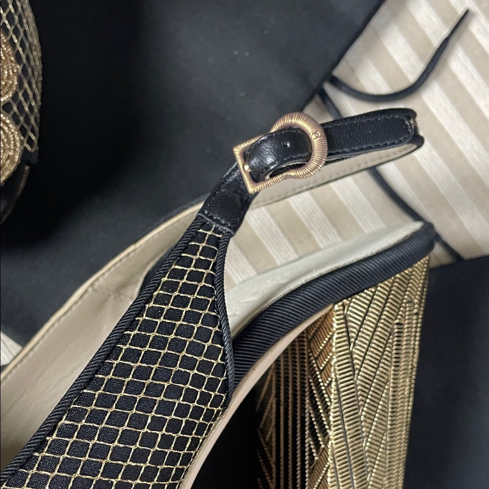 CHANEL Camellia Gold Flower Black 35 / 5 B  slingback heels - Picture 14 of 17